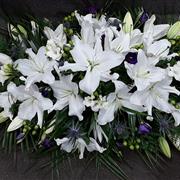 Lillie casket spray 